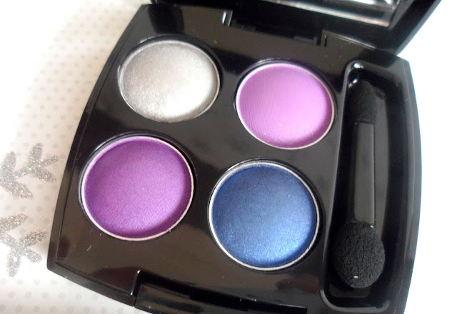 avon+gift+set+quad+eye+shadow+purple+eyeshadow+super+shock+mascara+gel+liner+review+swatches+blog+blogger++(6).JPG