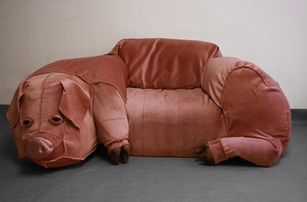 hillhock-pig-couch.jpg