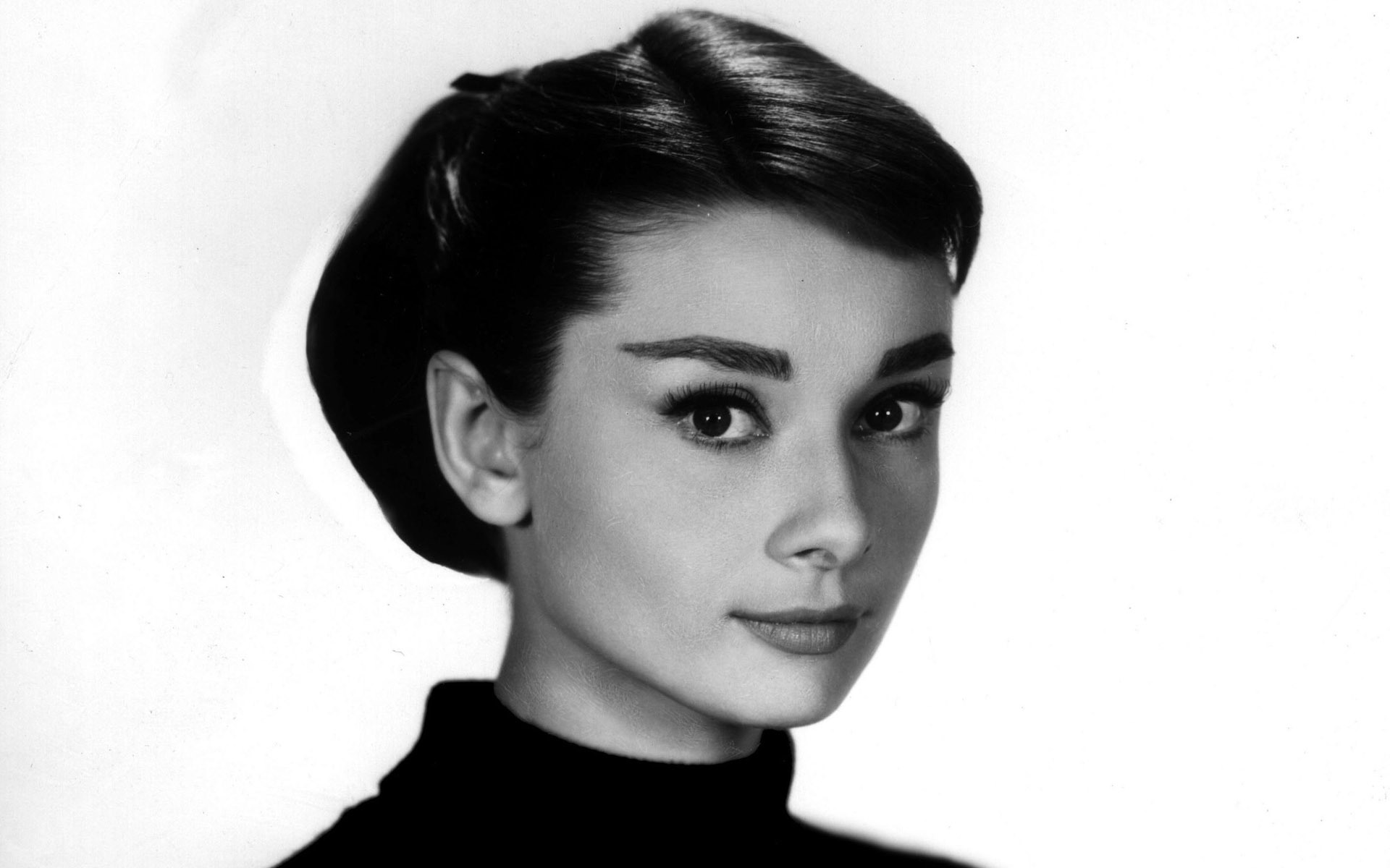Audrey-Hepburn-1.jpg