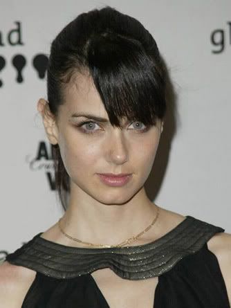 Mia20Kirshner-4.jpg
