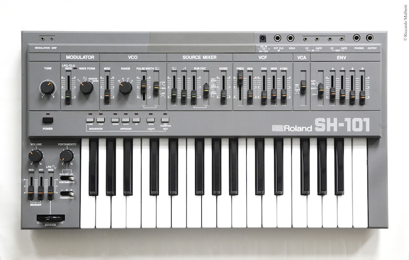 roland-sh-101-666898.jpg