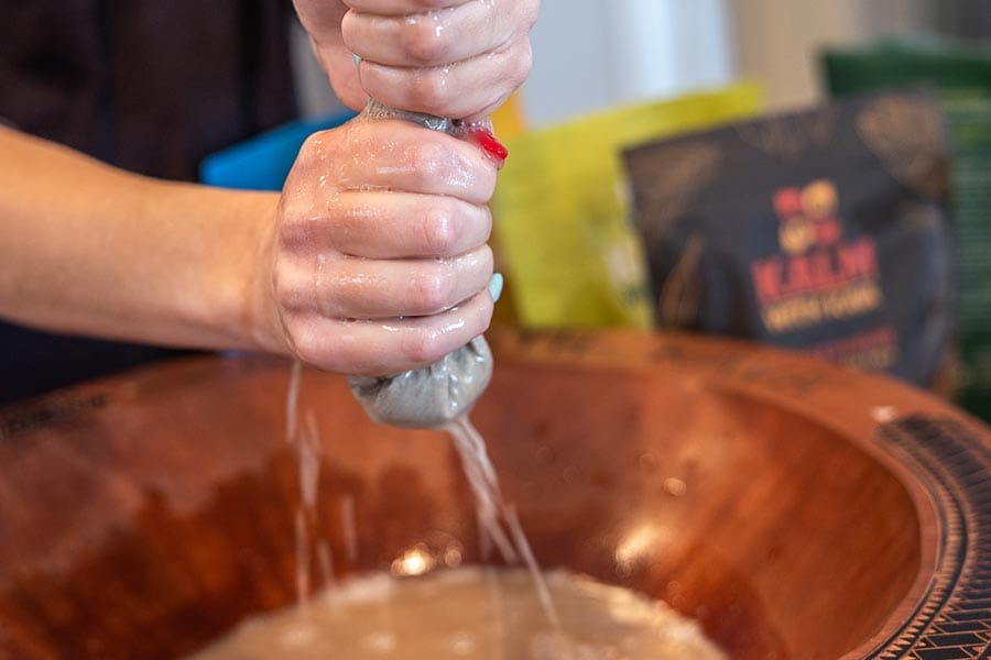 kalmwithkava.com