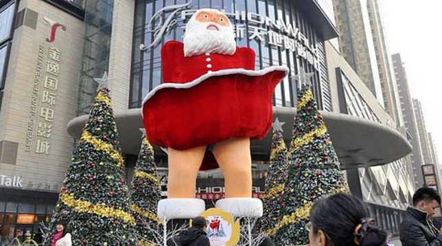 more-scary-santas-1c-644x359.jpg
