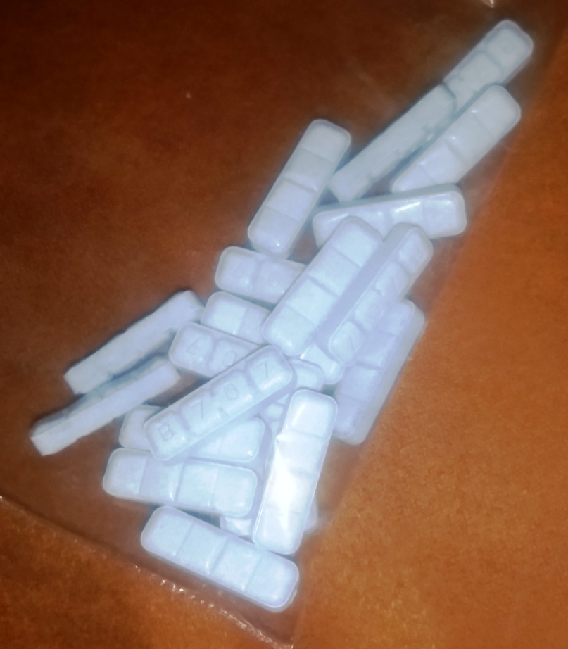 j77c2G4.jpg
