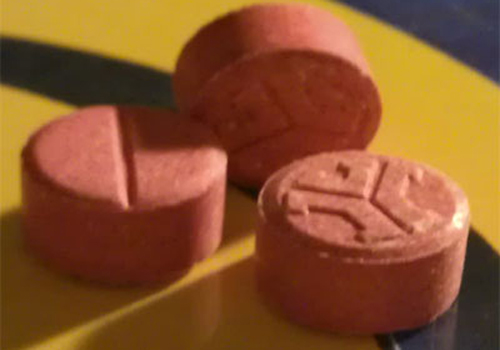 red_defqon_mdma_ecstasy.jpg