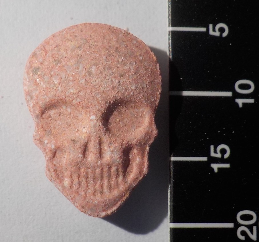 pinkskull-front-mdma.jpg
