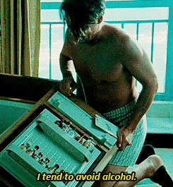 johnny-depp-rum-diaries-1.gif