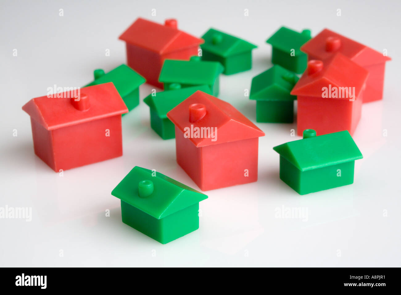 monopoly-and-hotels-house-in-a-group-A8PJR1.jpg