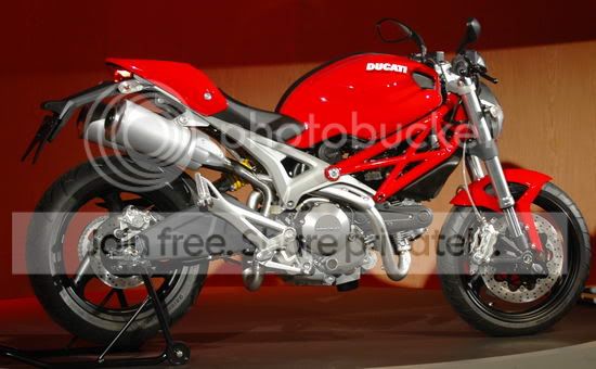 Ducati-Monster-696-1.jpg