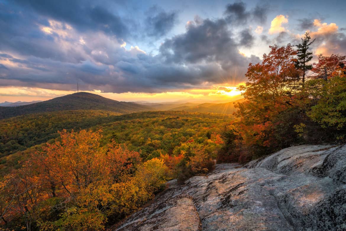 Blue-Ridge-Parkway-Sunset-1170x781.jpeg