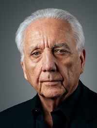 200px-Bobgunton.jpg