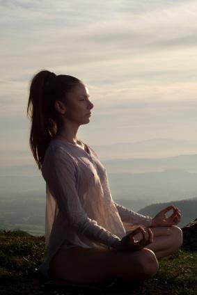 yoga.lovetoknow.com