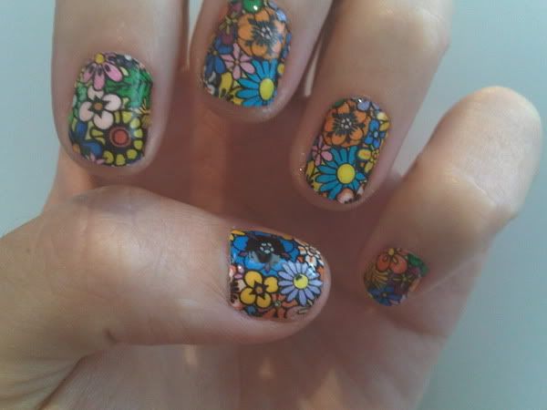 katy-perry-minx-nails-1.jpg