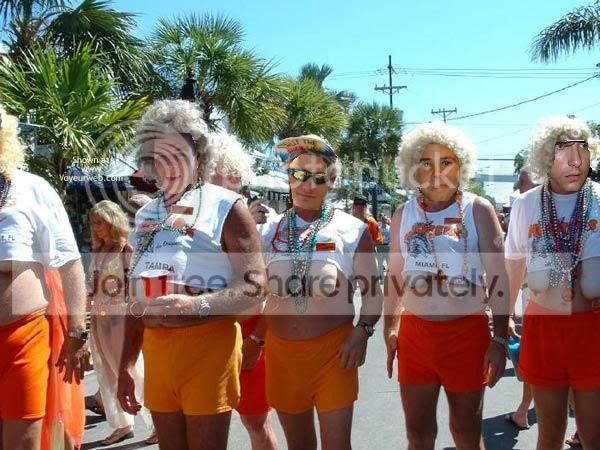 RetiredHooters.jpg