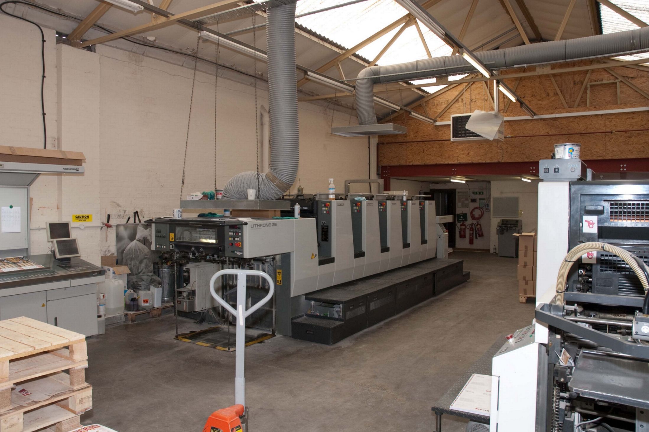 JS31111343-6502564.jpg