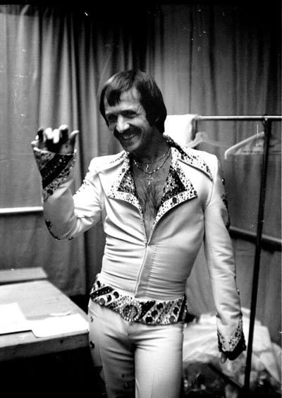 Sonny+Bono+sonny.jpg