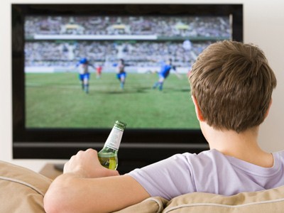watching-football.jpg