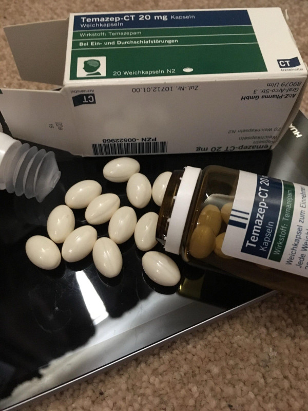 temazepam-ct-20mg-eggs-20-cap-u-1356075830330601942.jpg