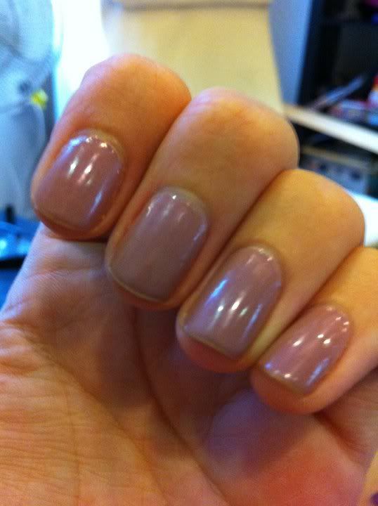 Essienails6days.jpg
