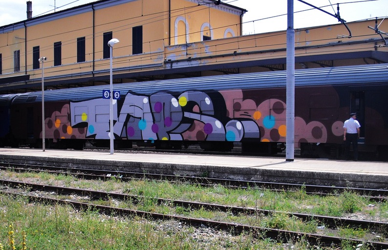 taps2.jpg