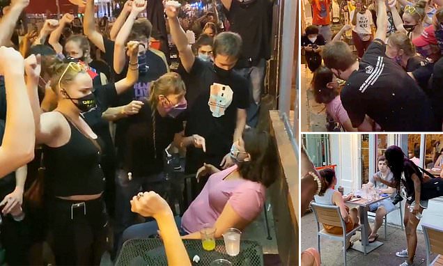 www.dailymail.co.uk