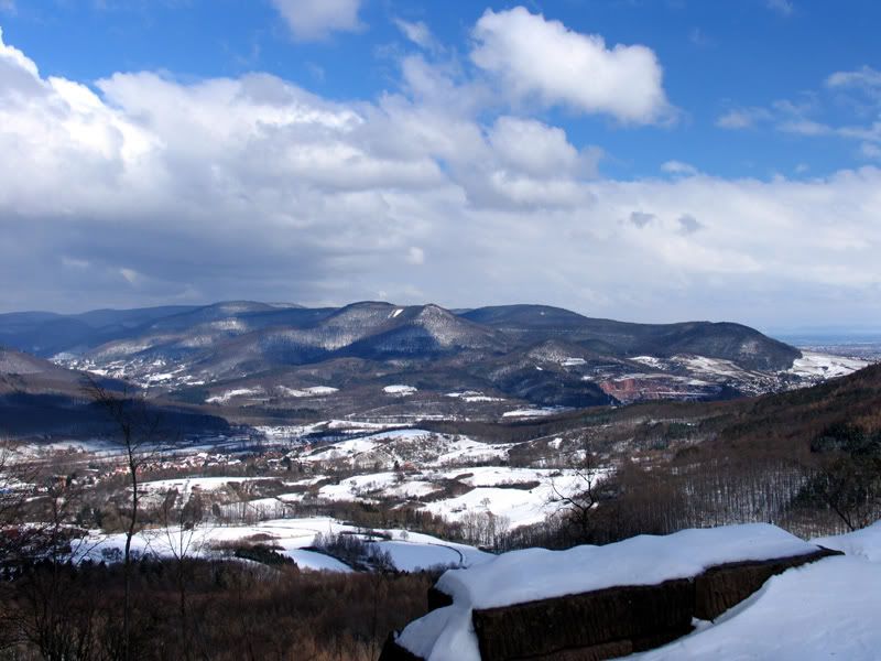 Trifels_Vista_by_AnaxImperator.jpg