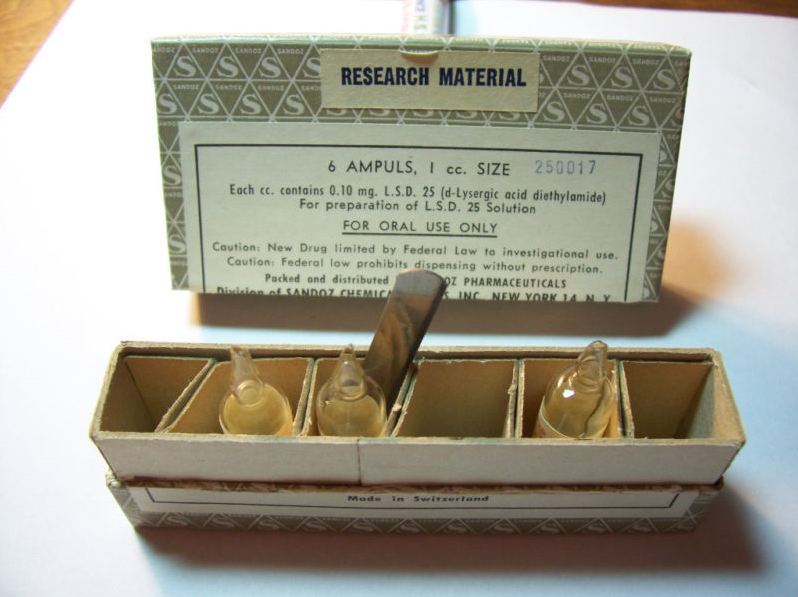 856500481-Box_of_empty_Sandoz_bottles.jpg
