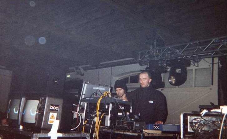 Boards_of_Canada_Warp_Lighthouse_Party_1999.jpg