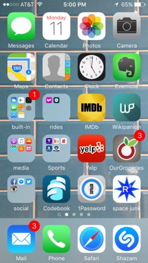 iphone05.jpg