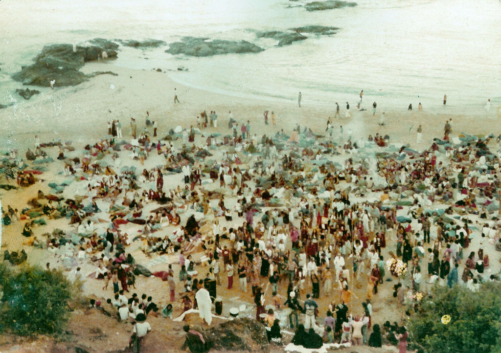 anjuna--late-70s--dawn-after-full-moon-party.jpg
