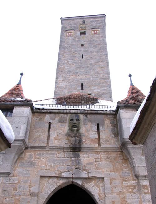 Castle14Rothenburg_Face_by_AnaxImpe.jpg