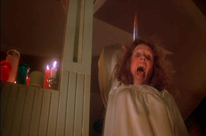 piper_laurie-knife03.jpg