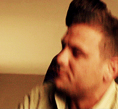 tumblr_mltpz55E7K1qdip2to1_250.gif