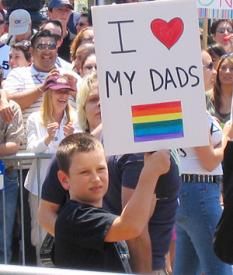 7c13271e84c60f78b6eca8c75648a747--gay-dads-gay-marriage.jpg