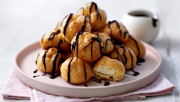 chocolateprofiterole_86196_16x9.jpg