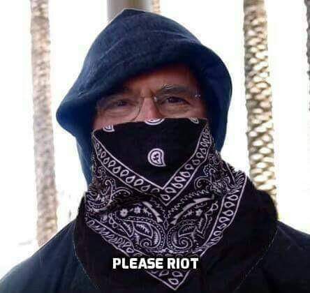 52544875-10210663673107713-1953130682729365504-n.jpg