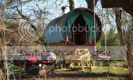 Caravan-at-Wriggles-Brook-007.jpg