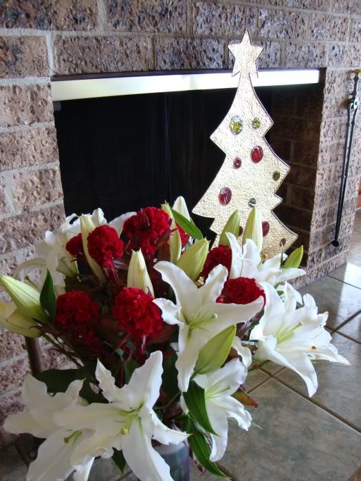 holidaystheme2010bmp.jpg