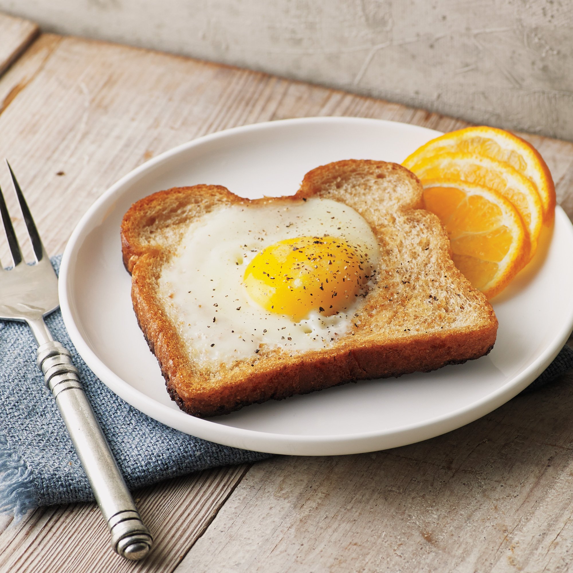 sunny-side-egg-in-toast-recipe.jpg