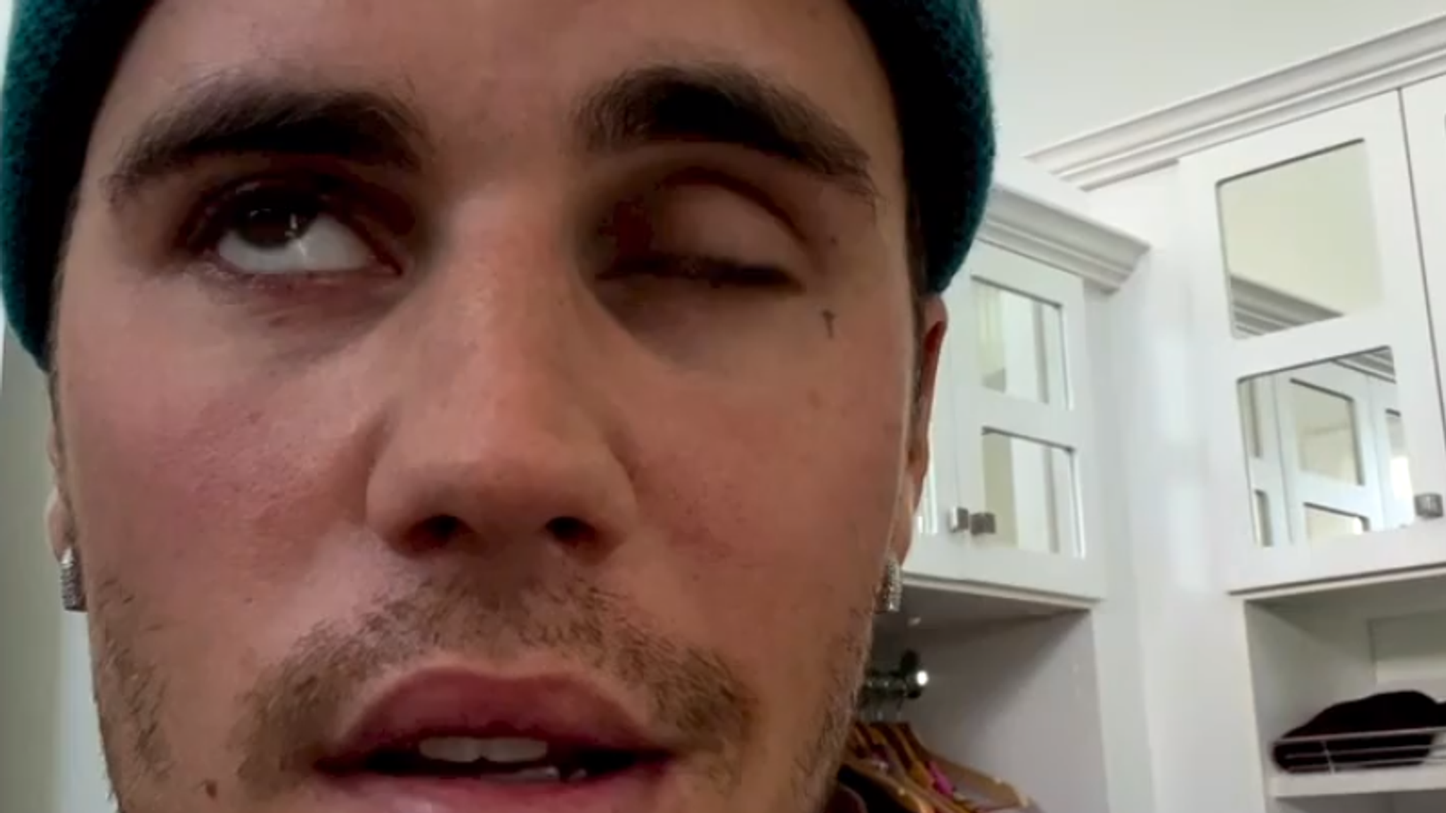 skynews-justin-bieber-face_5801072.png