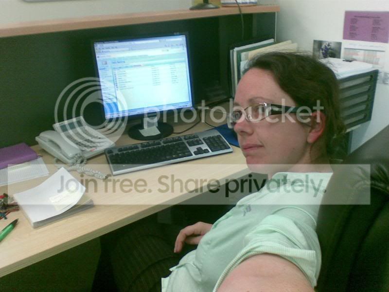 10112008001.jpg
