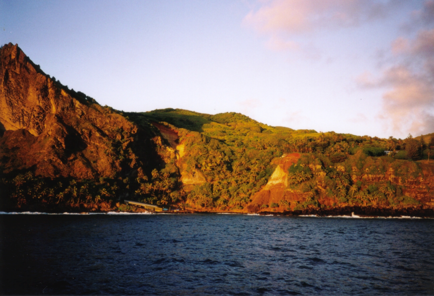 Bounty_bay.jpg