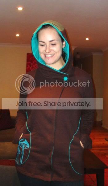hoodie7.jpg