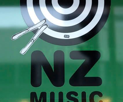 nzknives.jpg