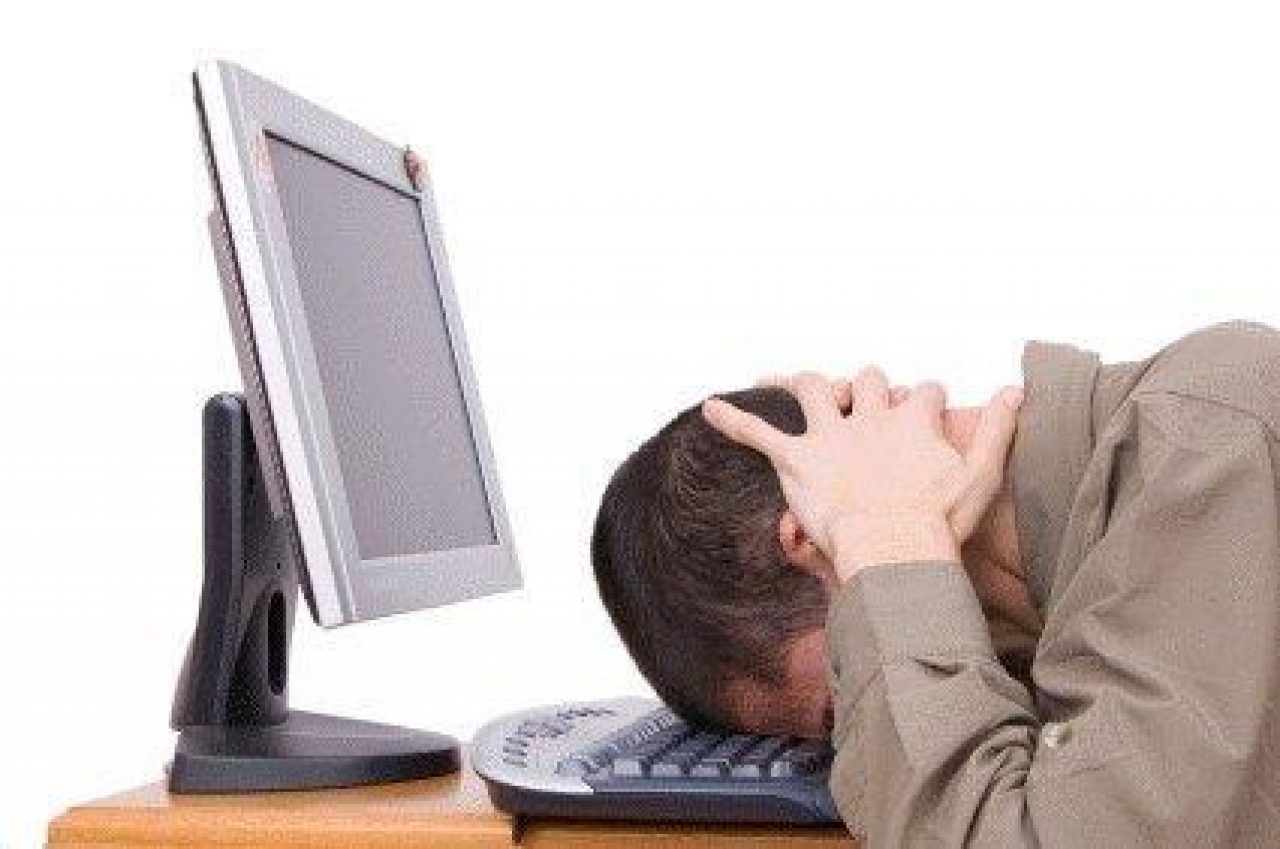 banging_head_on_keyboard2.jpg