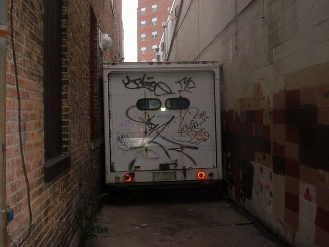 2005_0615Image0002.jpg