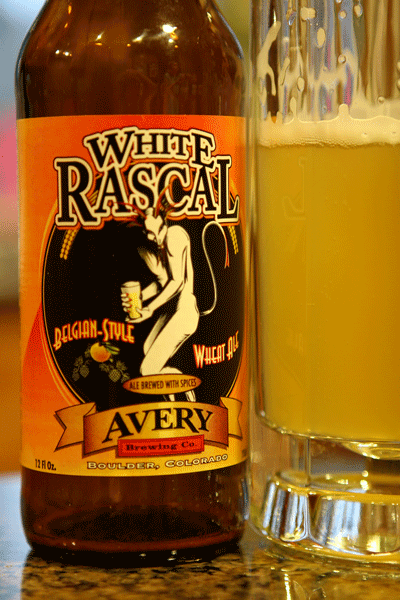 avery-white-rascal.gif