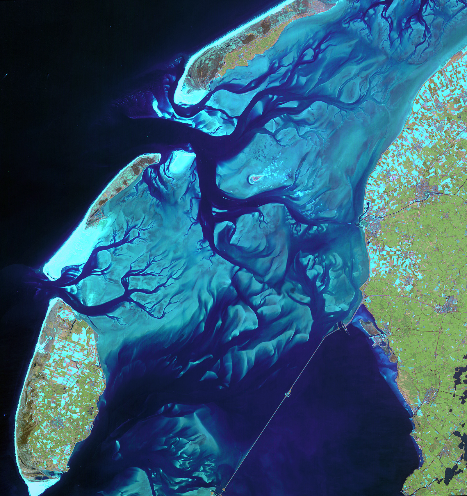 netherlands_water_H1.jpg
