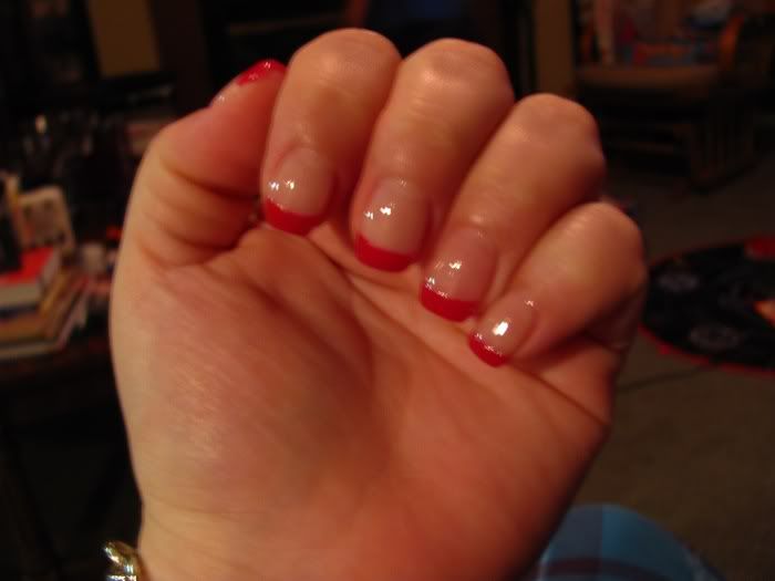 OhHareNailsLookGreat.jpg