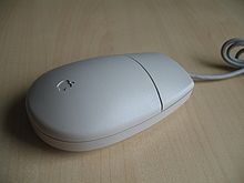 220px-Apple-ADB-mouse.jpg